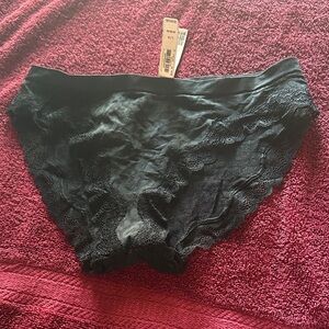 Victoria's Secret Black Lace Hipster Panty